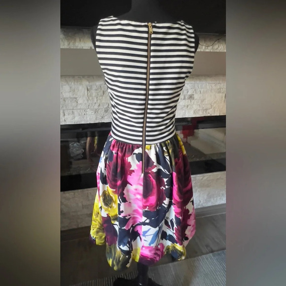 Just Taylor A-Line floral striped party dresss size 6 - Picture 7 of 9